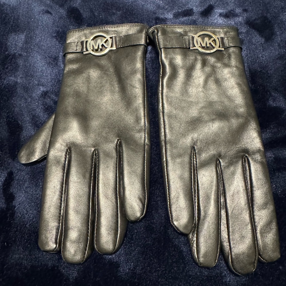 Michael Kors Black Leather Gloves